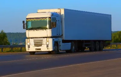 Antalya ile Ayancık Arası Öğrenci Eşyası Taşıma